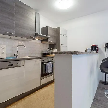 Komsic By Guide Apartamento Pula